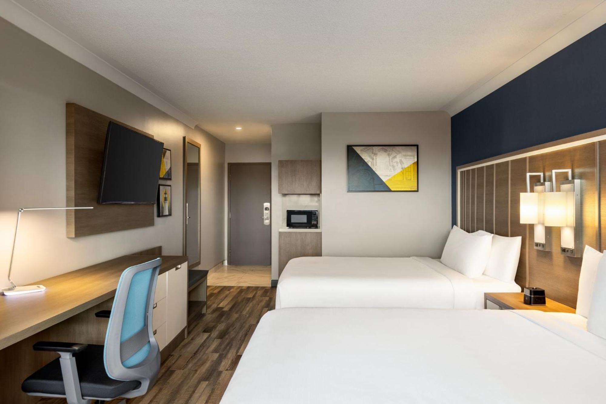 Отель Crowne Plaza Saint John Harbour View By Ihg Экстерьер фото
